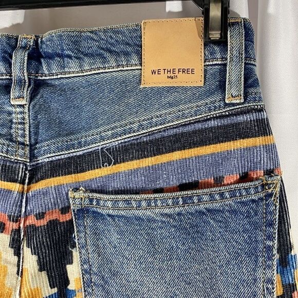 WE THE FREE ROCKY MOUNTAIN STRAIGHT LEG JEANS NEW SIZE 25 - Picture 6 of 8